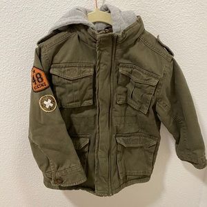 Boys’ 5T hooded combat jacket